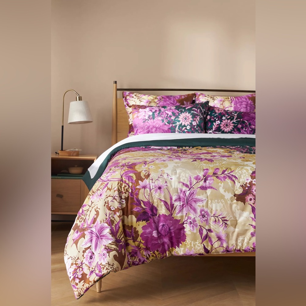 Anthropologie Floral Quilt in Purple, Cream, Green
